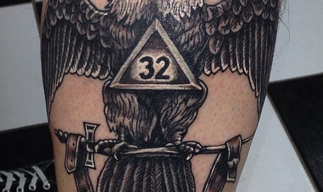 UFC fighter sporting (possible)Masonic tattoo : r/freemasonry